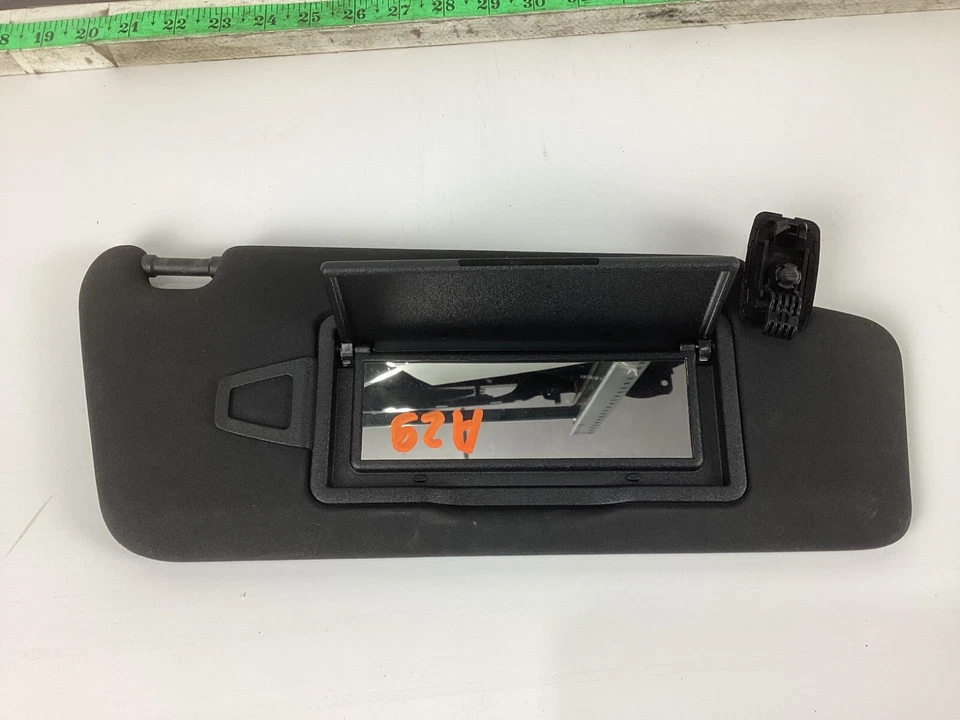 Parasol delantero derecho Mercedes-Benz C300 2008-2014 A2218172320 OEM Foto 2 de 4