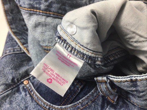 NWT.  No Boundaries. Women’s Shr Carrot Jeans Size 11. Dark Wash - Picture 6 of 7