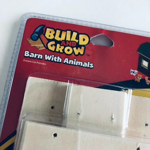 Build and Grow Barn With Animals Kit NIB Lowe’s Cow Chicken Pig and Dog - Picture 4 of 7