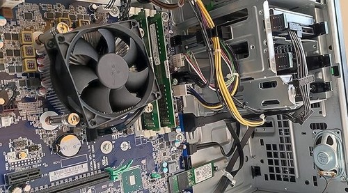 Computer Workstation HP Con i7-6th 32gb Ram 256gb SSD MVME e 3TB HDD 4GB GBU - Afbeelding 4 van 5