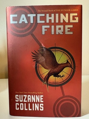 Catching Fire by Suzanne Collins 1st Edition First Printing 2009 Hardcover
