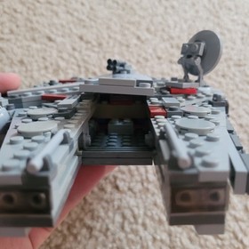 LEGO Star Wars: Midi-Scale Millennium Falcon (7778) 99% Complete