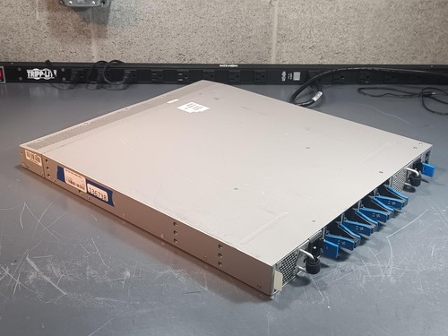 Cisco Nexus N3K-C3172PQ-10GE 48-Port 10GbE SFP+ | 6-Port 40GbE QSFP+ Switch - Picture 4 of 10