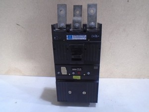 GENERAL ELECTRIC TB43225 TYPE 43F CIRCUIT BREAKER 225A  3-POLE 600VAC
