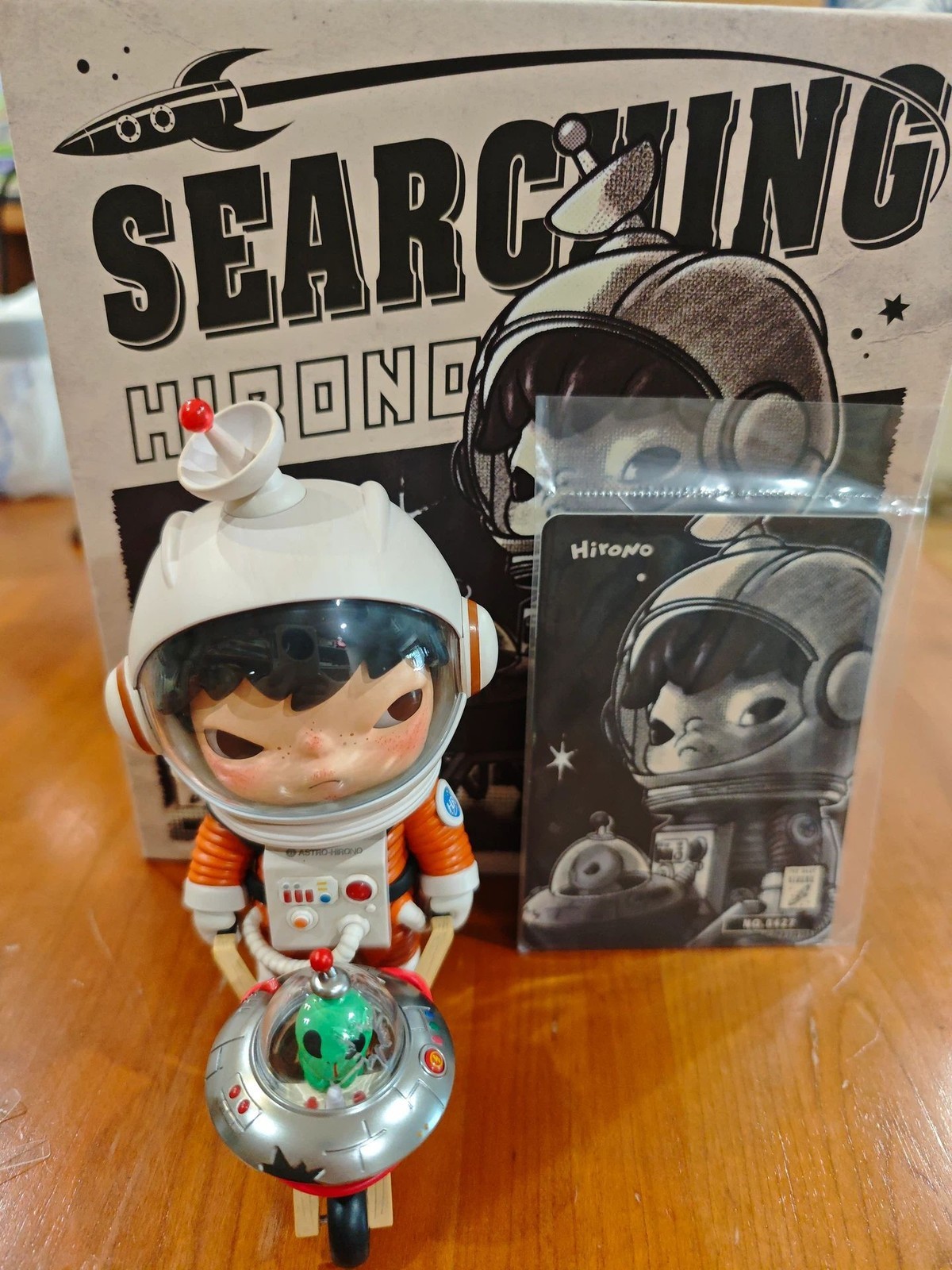 Autnentic HIRONO LOOKING FOR ALIEN Limited Figures Toy Gifts