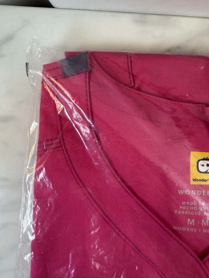 2 NWT WONDERWINK Wonderflex Modern Fit V-Neck Uniform Top Black And Pink Size M - Image 4 of 4