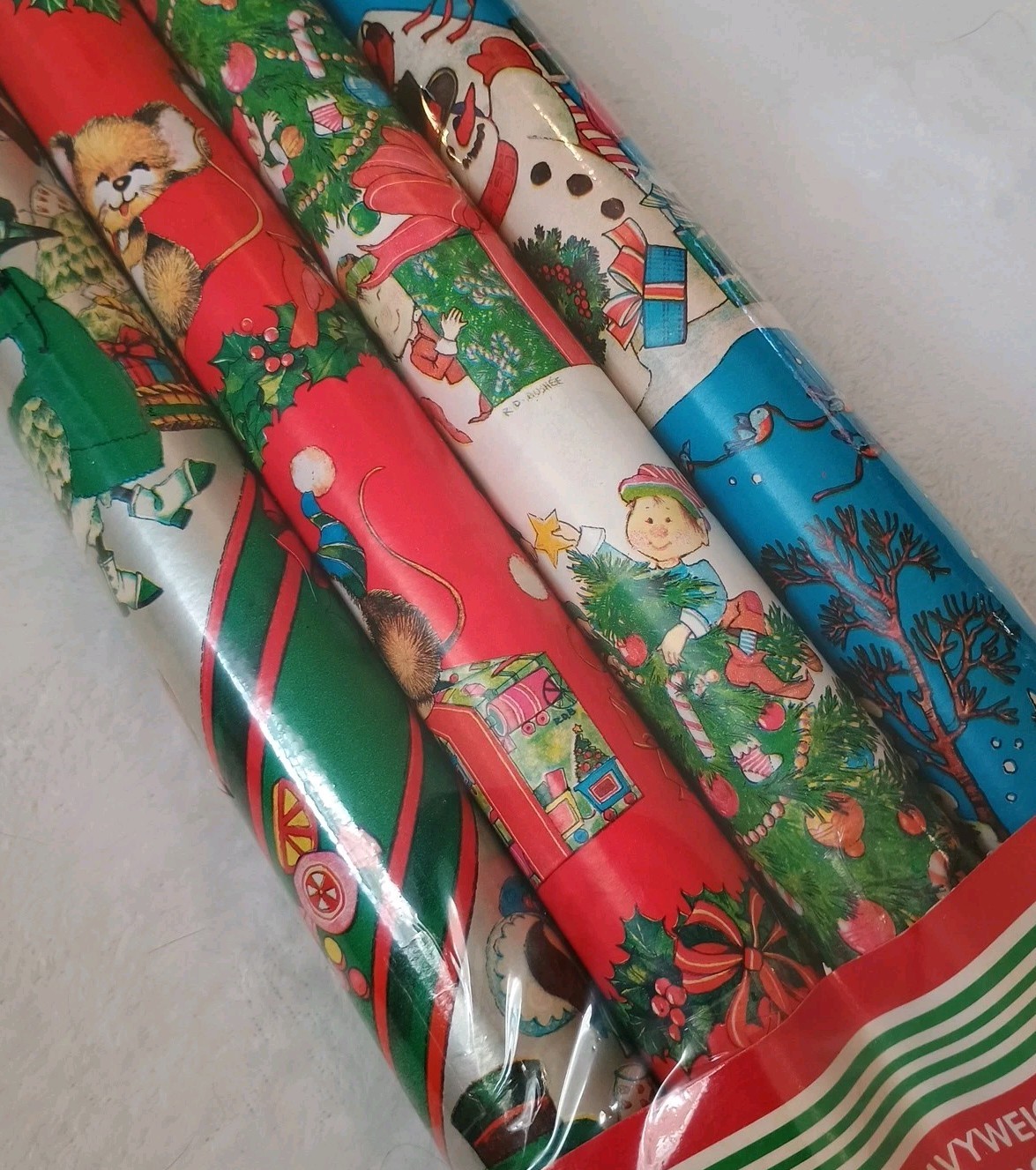 Vintage CLEO Christmas Wrapping Paper 1970s Great Colors 3 Complete ...
