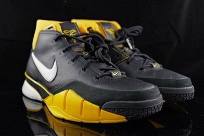 2006 Nike Zoom Kobe 1 Lakers Black White Maize DS Size 10.5 OG 313143-013 NIB