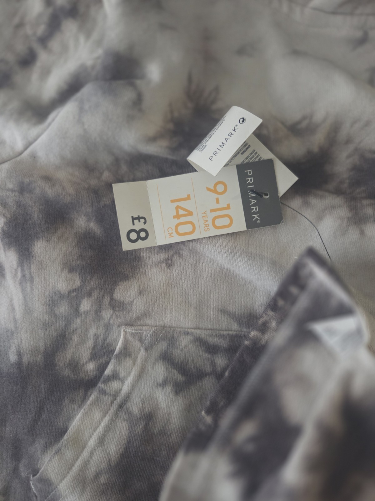 Boys 9-10 Years Tie Die Hoodie Jumper image 3