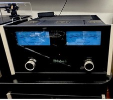 McIntosh MC302 2-Channel 300W Class AB Power Amplifier RCA/XLR Black