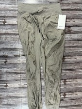 Lululemon Dance Studio Joggers color WSHG Size 6 NWT