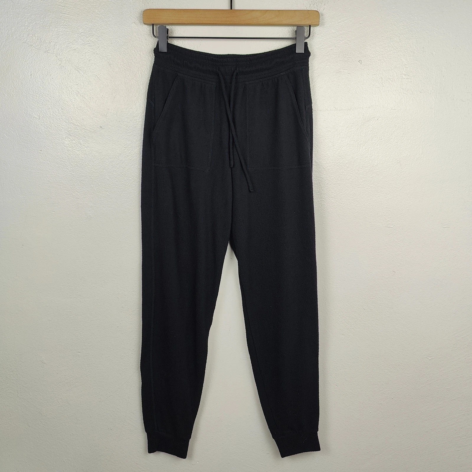 alo-yoga soho alolux knit lounge casual sweatpants