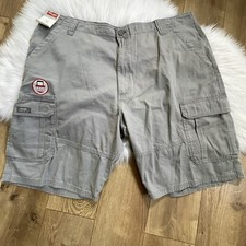 Men's Wrangler Flex Cargo Shorts Relaxed Fit Tech Pocket Above Knee Sz 42