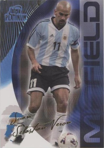 2022-23 Panini Select FIFA Signatures Blue Pulsar Juan Sebastian