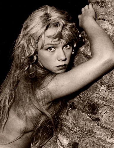 MARION MICHAEL :GERMAN FILM & TV ICON :2ND GERMAN ACTRESS TO BE NUDE ON SCREEN - Picture 2 of 3