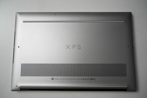 Dell XPS 15 9500 i9-10885H 512 GB SSD 32 GB memoria 1650 TI WIN10 - Foto 2 di 4