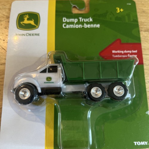 John Deere Big Equipment 1:64 DUMP TRUCK - Picture 2 of 3