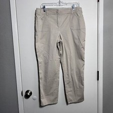 Chico's Cotton Capri Length Pants Trousers Women's Size Medium -10