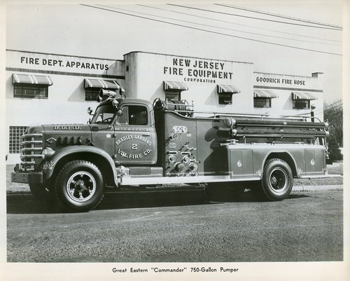 Foto de aparato contra incendios Bradley Gardens NJ Great Eastern Pumper 8x10 en blanco y negro