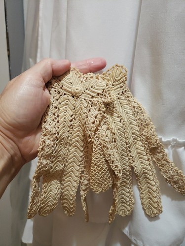 Antique Victorian Gloves Lace Crochet Ecru Cuffed Mesh Lace Ladies' Small Tatted