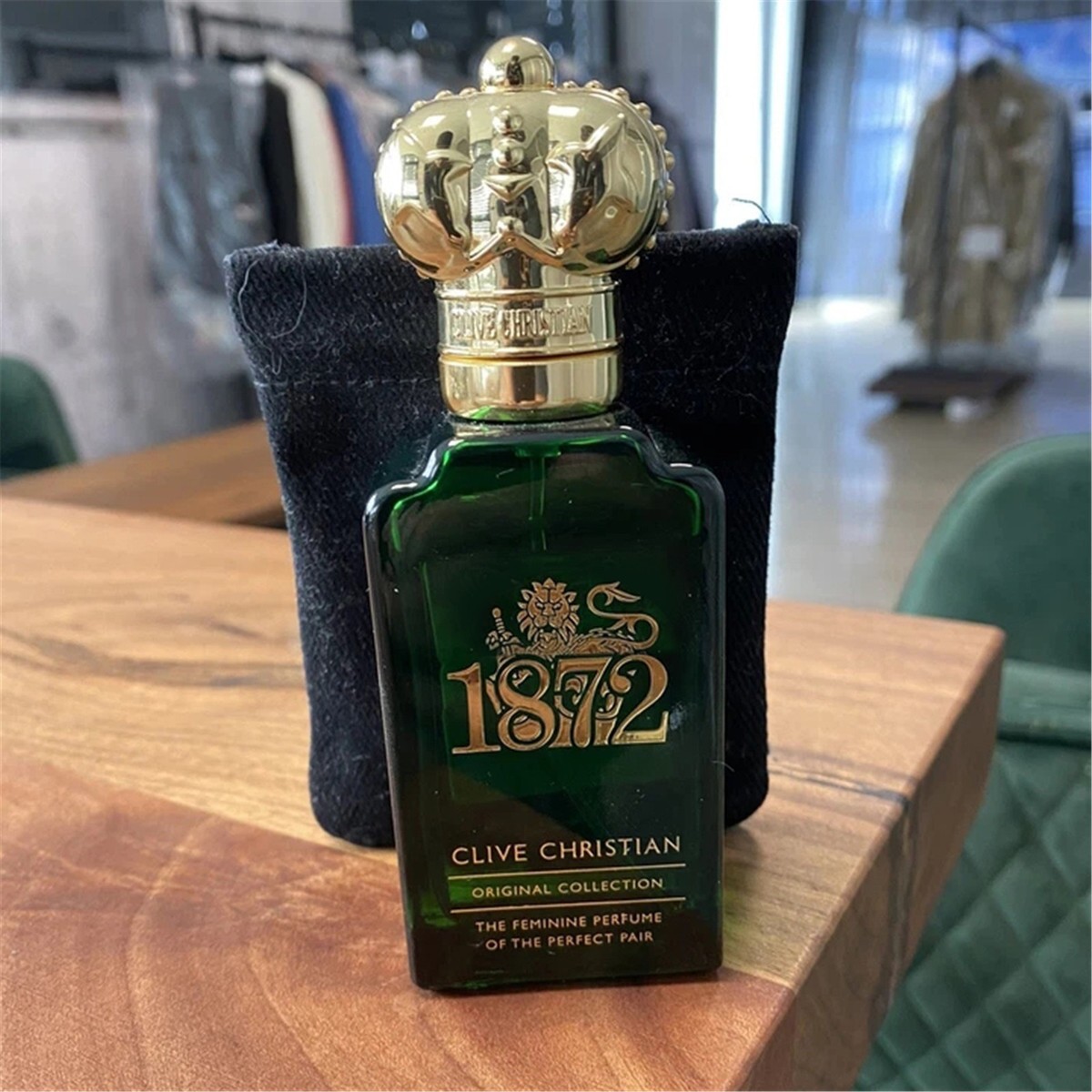 The Masculine Perfume Clive Christian The Feminine Perfume Of The Perfect  Pair 1872 Clive The Perfect Pair Shop Clive Christian Original, image size:1200x1200