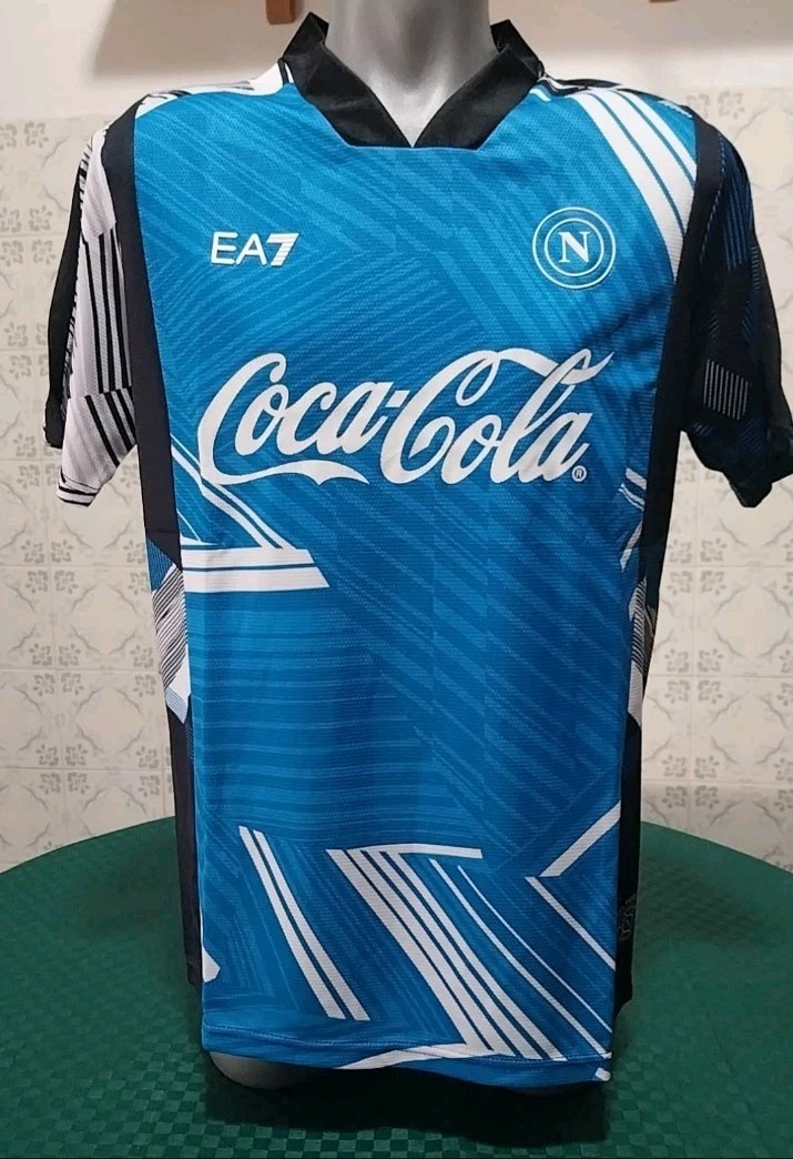 Foto 1 di 3