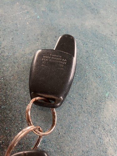 Ford Transit Key And Key Fob - Picture 5 of 8