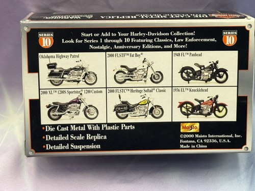 Harley Davidson 1948 FL Panhead Model 1:18 Die Cast Maisto series 10 - Picture 4 of 6