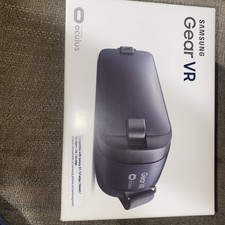 Samsung Gear VR SM-R323 Virtual Reality Headset