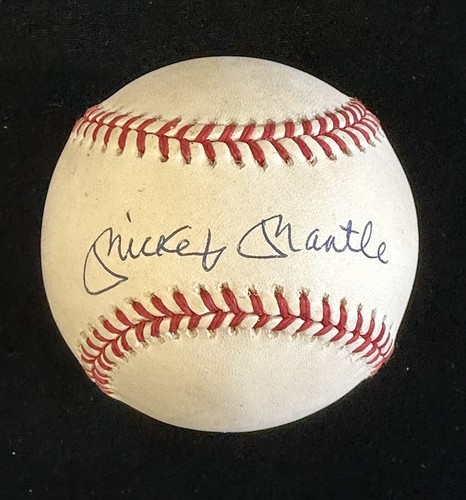 Mickey Mantle New York Yankees HOF SIGNED Official AL B. Brown Baseball JSA LOA