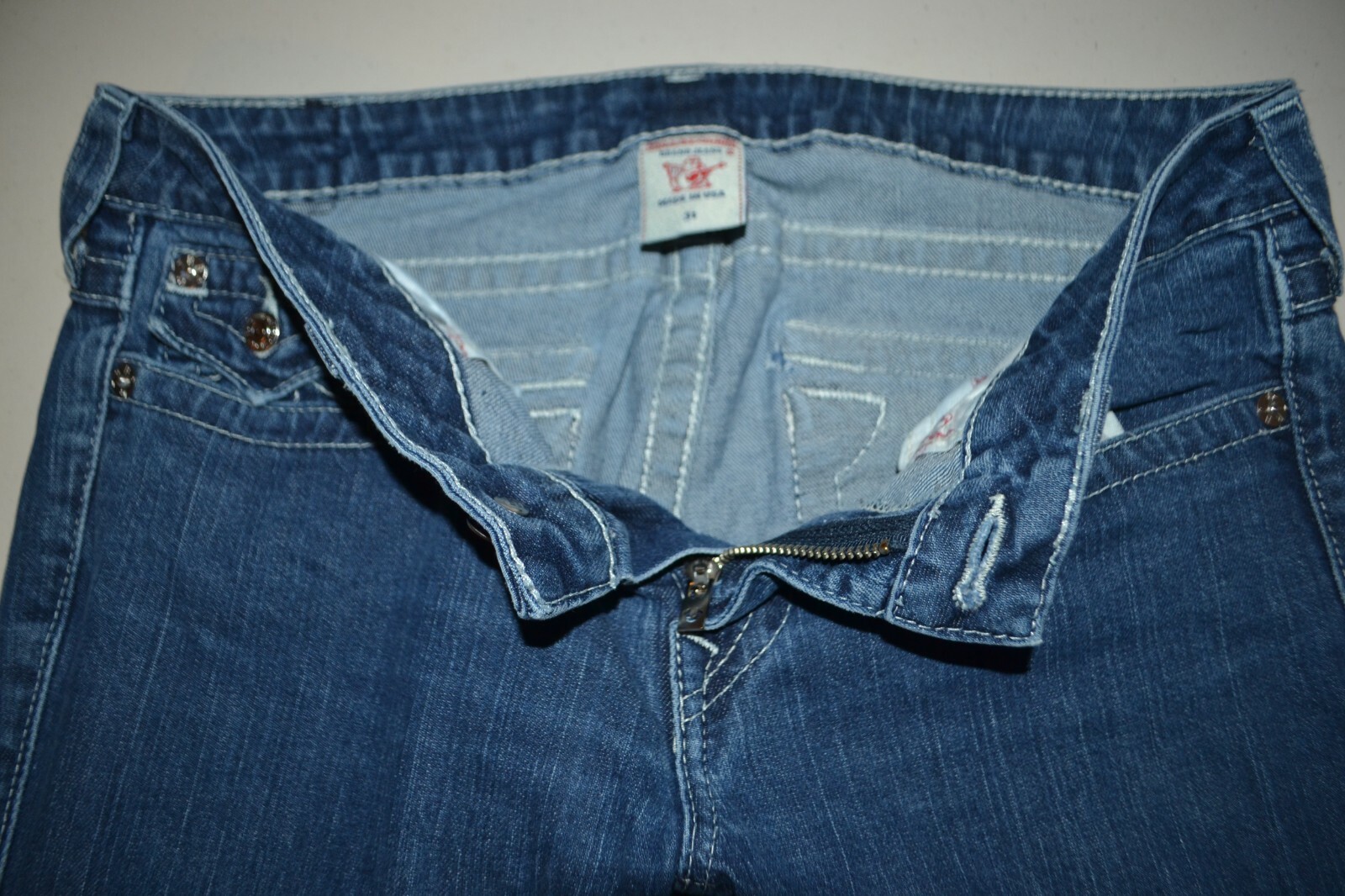 True Religion Women's Billy Straight Pocket Flaps w/gems Blue Jeans Sz 31x31 thumbnail 8