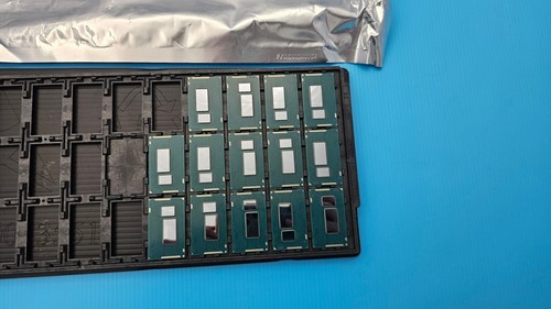 Intel Core i5-4300U Mobile processor - CL8064701477400 Lot of 14 - Picture 3 of 3