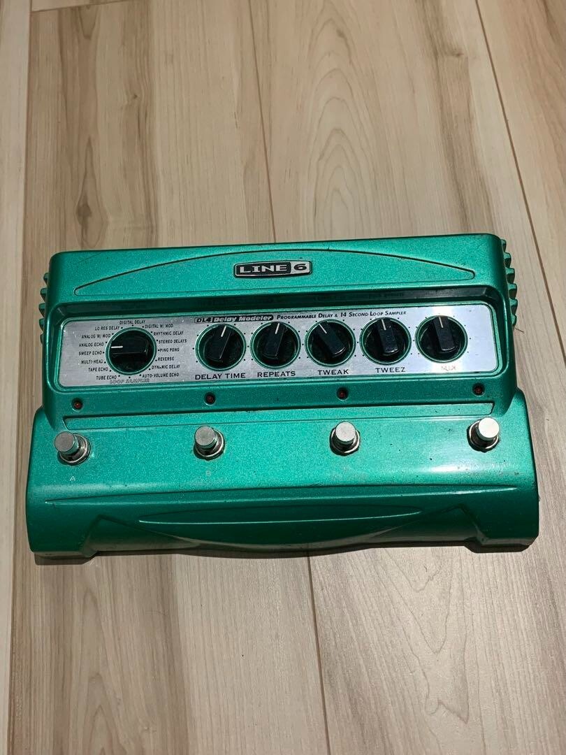 Line 6 DL4 Stompbox 14 Second Loop Sample Delay Guiter Effects