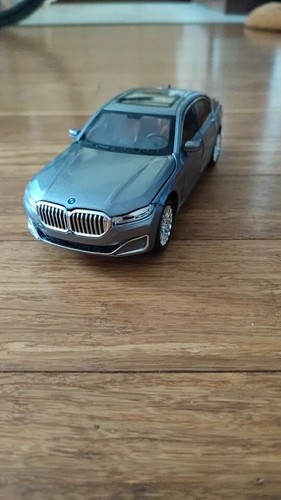 1/24 BMW 7 Series 760 LI Alloy Car Model Sound Light Vehicle Free Shipping New - Picture 5 of 11