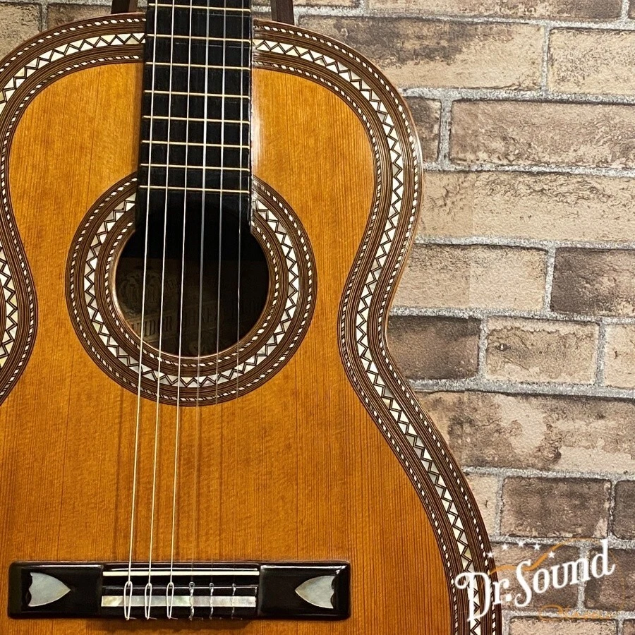 Salvador ibanez classical sale guitar