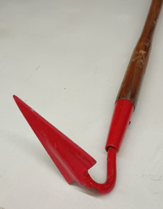 Pointy Triangular Head Garden Hoe Rake Cultivator Weeder Seed Rows Soil Loosener