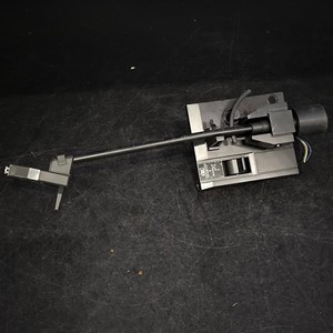 Kenwood KD-56R Plattenspieler Tonarm-Ersatzteil – Funktioniert – Silber