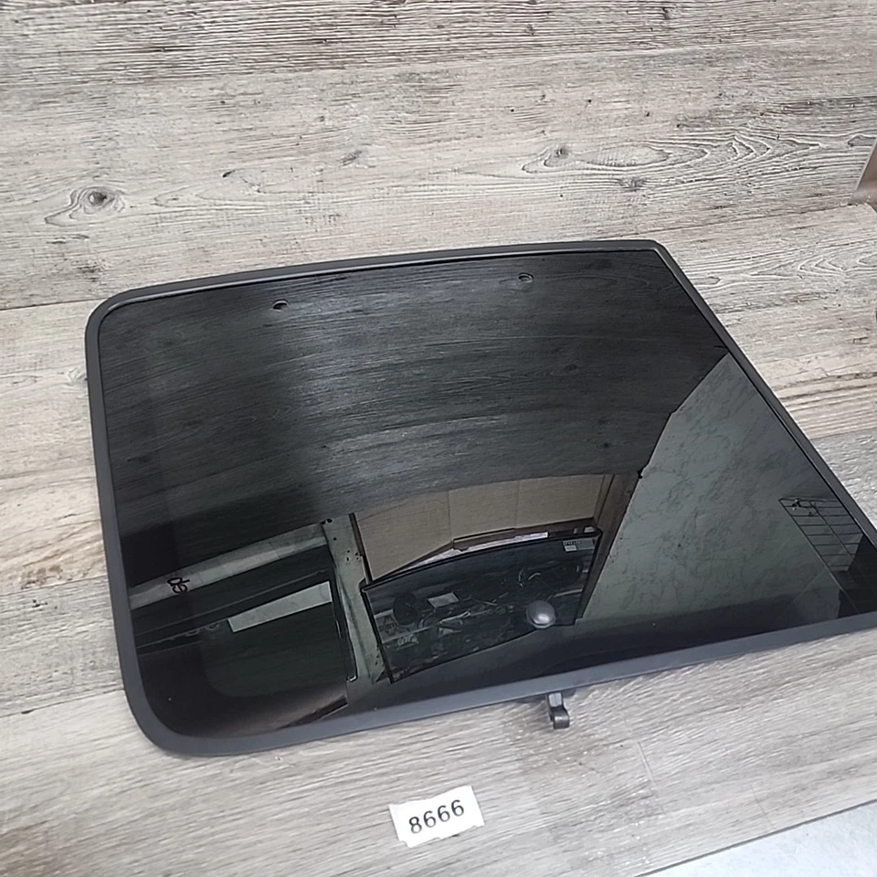 88-98 Chevrolet C1500 GMC RH Cuarto de cristal ventana de ventilación PASAJERO Silverado derecha Foto 2 de 4