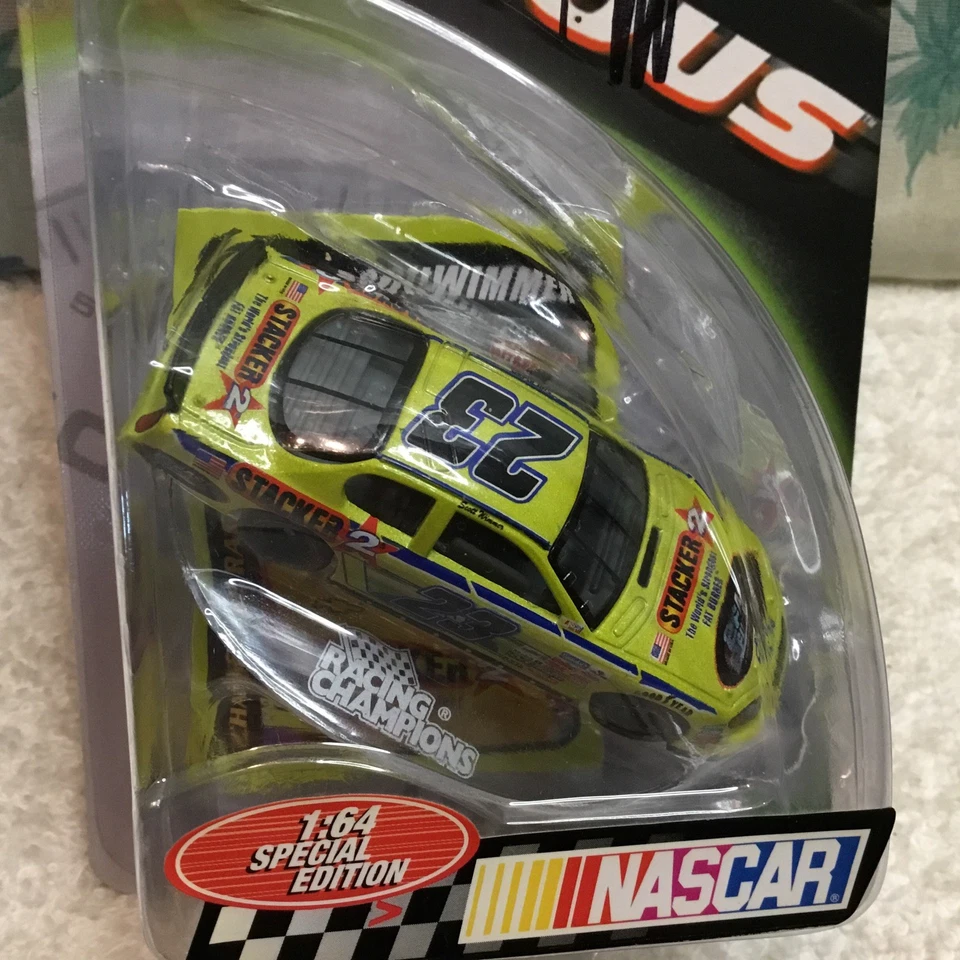 NASCAR DieCast 1:64 Racing Champions RÁPIDO Y FURIOSO #23 Scott Wimmer autógrafo Foto 3 de 4