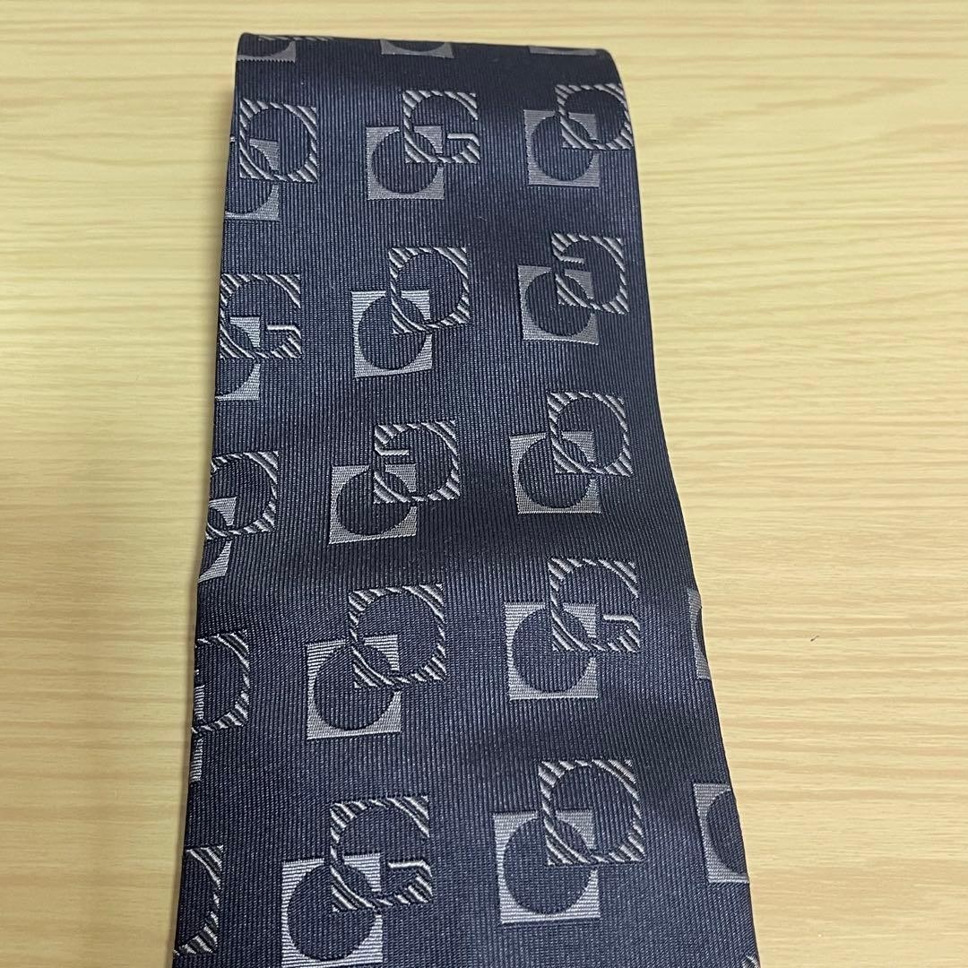 Gucci Necktie Tie 100% Silk Black Gray Square Pattern 3.7 inches From Japan thumbnail 4