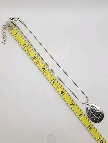 Vtg BRIGHTON Mingle Necklace Heart Pendant Scrollwork Retired READ - Picture 4 of 4