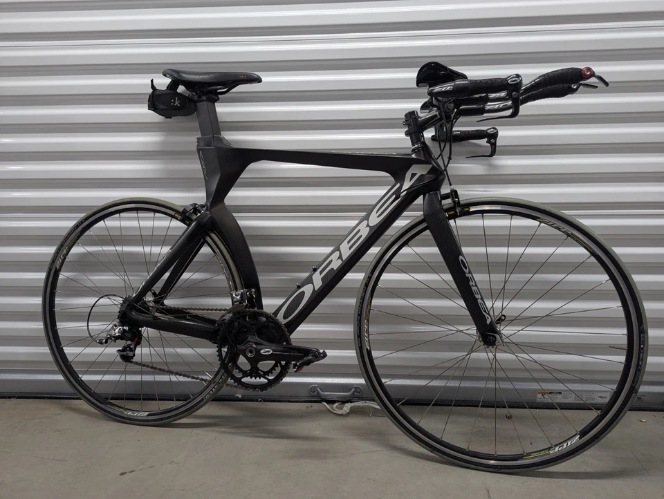 Orbea Ordu Carbon Fiber Triathlon Time Trial Bike With Zipp Vuma Quad Crank set - Image 3 of 4
