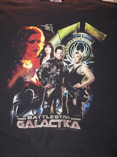 “Battlestar Glactica Convention 2005” T-Shirt –Unique movie item.