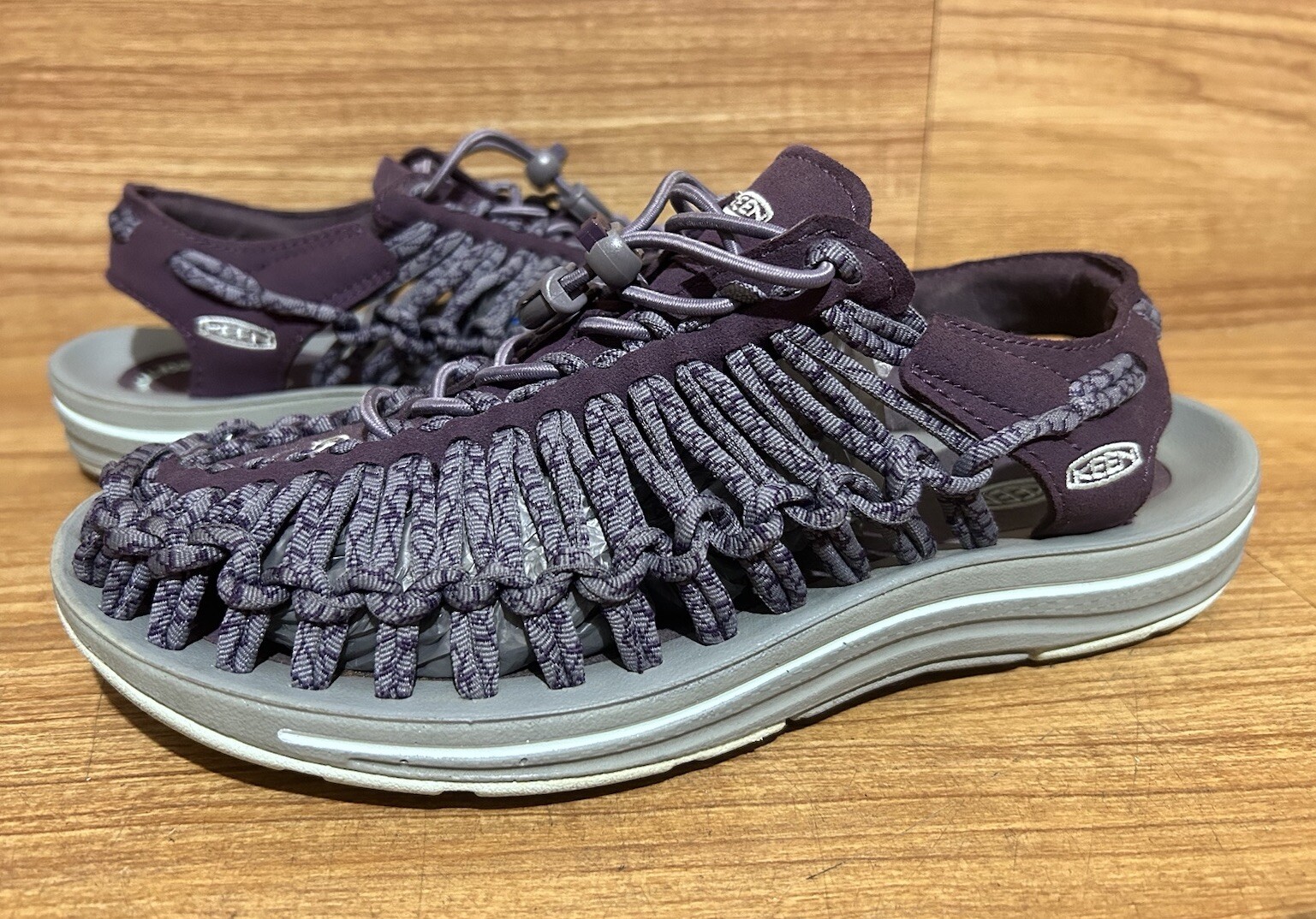 Sandali sportivi impermeabili Keen Uneek taglia 7 US 37 5 EU viola blu indaco viola ?