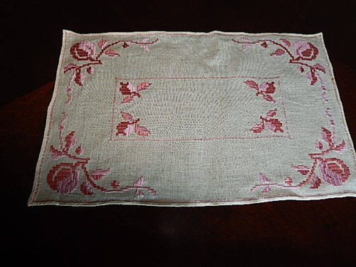 VTG EMBROIDERED Victorian TABLE RUNNER / Napkins Placemat IVORY LINEN 17 PIECE - Picture 5 of 9