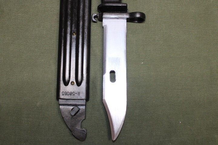 Picture 4 of 10
