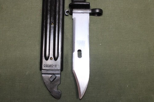 Yugoslavian Multi-Purpose Combat Knife Bayonet & Scabbard Set 7.62x39 5.45x39 A - Picture 4 of 10