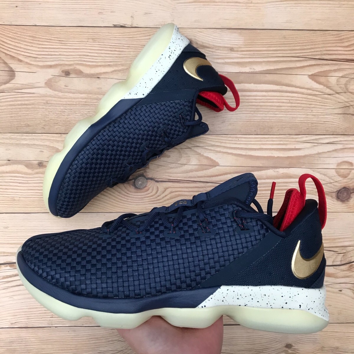 New* Nike LeBron XIV 14 Low Midnight Navy/Metallic Gold  display picture 2