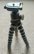 JOBY GorillaPod SLR-Zoom Flexible Lightweight Tripod for DSLR/CSC Camera