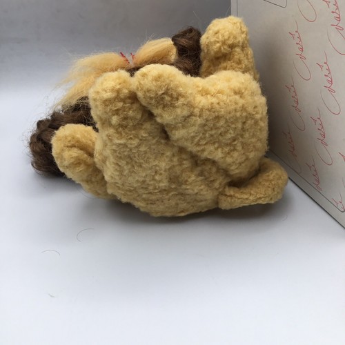 Marie Osmond Mago de Oz Bebé León Cobarde Pequeño Tot Muñeca de Porcelana - Imagen 7 de 9